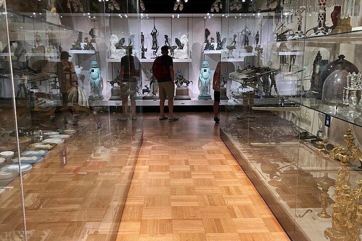 Metropolitan Museum Ghost Stories: Mysterious Macabre Tour