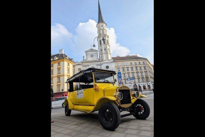 Vintage Car Tour: Vienna's Historic Elegance